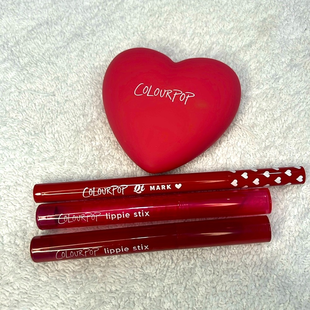 NWOT Colourpop blush and lipstick set